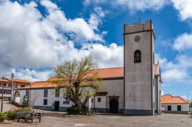 Portekiz 'in Madeira adasındaki Ponta do Pargo' nun boş sokaklarının atmosferi