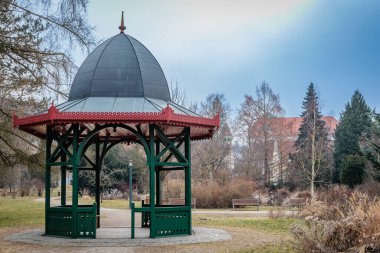 Vltava Nehri 'nin yukarısında Cesky Krumlov' un ünlü romantik kasabası. Çek Cumhuriyeti. Orta Avrupa