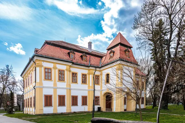 Senica, Slovakya, Avrupa 'daki Jan Mudroch Galerisinin Geç Barok Konağı