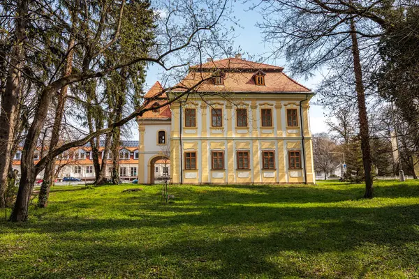 Senica, Slovakya, Avrupa 'daki Jan Mudroch Galerisinin Geç Barok Konağı