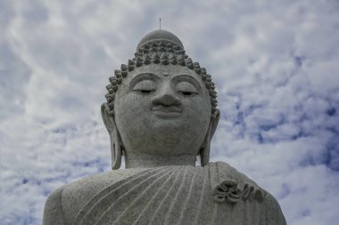 Büyük Buda, Tayland 'ın Phuket bölgesindeki en önemli turizm merkezi.