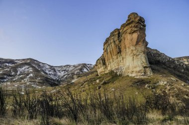 Golden Gate Highlands Ulusal Parkı 'ndaki Titanik kayası Clarens
