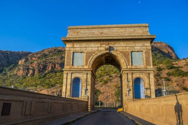 Kuzeybatı eyaletindeki Hartbeespoort Barajı Güney Afrika