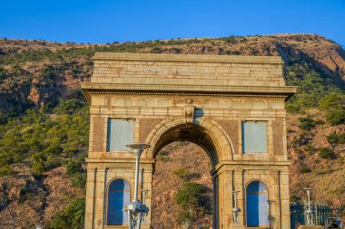 Kuzeybatı eyaletindeki Hartbeespoort Barajı Güney Afrika