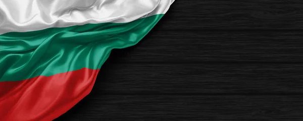 Fechar Bandeira Bulgária Sobre Fundo Madeira Preto Render — Fotografia de Stock