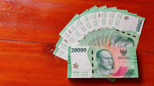 Endonezya Rupiah Banknotları Tahta Yüzey IDR 20000