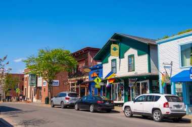 Bar Harbor Hemporium mağazası Maine ME, ABD 'nin tarihi şehir merkezi Bar Harbor' da.. 