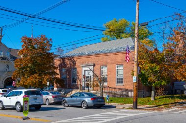 ABD Postanesi 34 S Main Caddesi 'nde sonbaharda Wolfeboro, New Hampshire NH, ABD' nin tarihi şehir merkezinde.. 