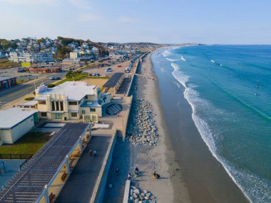 Nantasket Plajı, Weir Nehri ve Hingham Körfezi Aeral Manzaralı Hull, Massachusetts MA, ABD 'de sonbahar yeşillikleri.