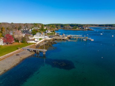 Piscataqua Nehri 'ndeki Pepperrell Koyu Kittery Point' teki Portsmouth Limanı, Kittery kasabası, Maine ME, ABD. 