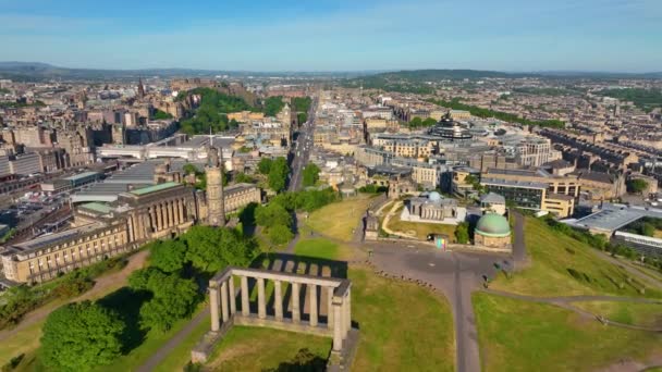 National Monument Nelson Monument City Observatory Aerial View Calton Hill — Vídeo de stock