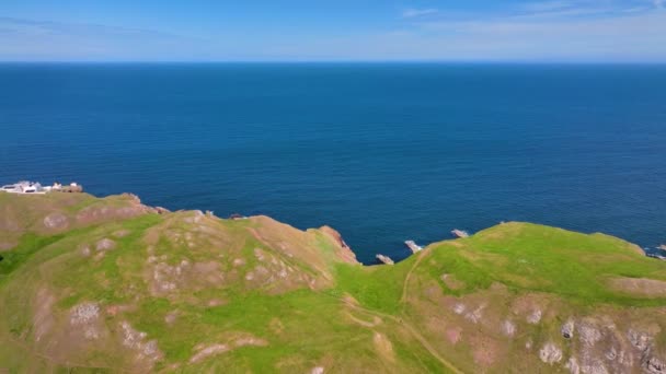Abbs Head Coastal Cliffs Aerial View Summer Village Abbs Berwickshire — Stock Video