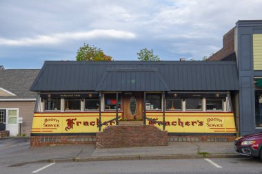 Fracher 's Booth Service restoranı 105 Main Caddesi' ndeki tarihi bir binada New Hampshire NH, ABD 'de şehir merkezinde.. 