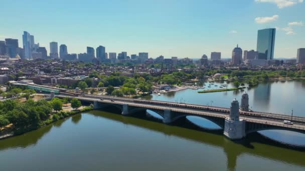 Mbta Red Line Longfellow Bridge Cross Charles River Boston Back — 图库视频影像
