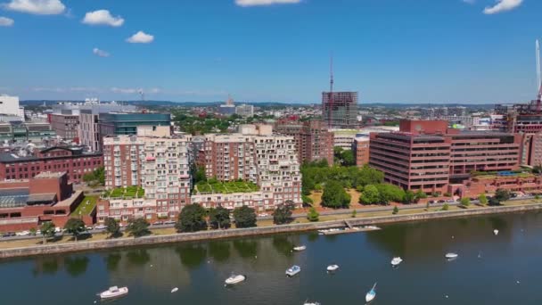 Cambridge Boston Modern Şehir Silueti Kendall Meydanı Charles River Barajı — Stok video
