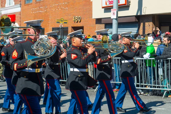 Pochod Vojenské Kapely Den Svatého Patrika 2018 Bostonu Massachusetts Usa — Stock fotografie