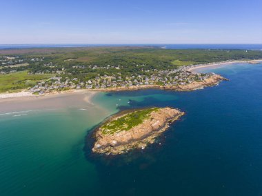 Yazın Gloucester, Cape Ann, Massachusetts MA, ABD 'de Good Harbor Beach ve Salt Island hava manzarası.