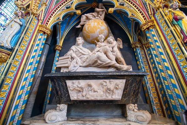 Monumento Isaac Newton Abadía Westminster Iglesia Patrimonio Humanidad Situado Junto — Foto de Stock