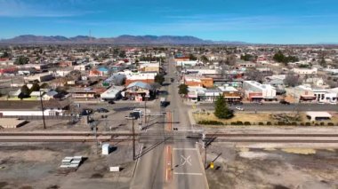 Willcox 'un WMaley Caddesi' ndeki Wilroad Bulvarı 'ndaki hava görüntüsü tarihi şehir merkezi Willcox, Arizona AZ, ABD. 