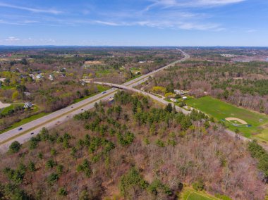 Otoyol 95 I-95 ve Exeter Yolu hava görüntüsü Hampton Falls, New Hampshire NH, ABD 'nin tarihi şehir merkezinde.. 