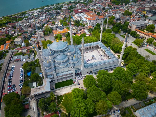 모스크 아흐메트 카미의 이스탄불 역사적 메트의 사진이다 이스탄불의 역사적 지역은 — 스톡 사진