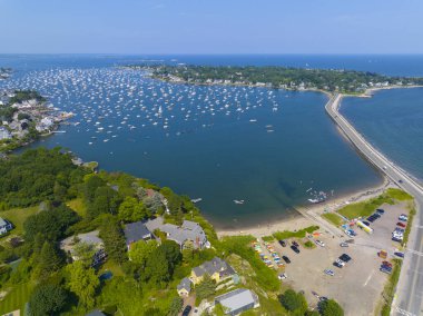 Marblehead Neck ve Ocean Avenue hava manzarası Marblehead Harbor, Massachusetts MA, ABD. 