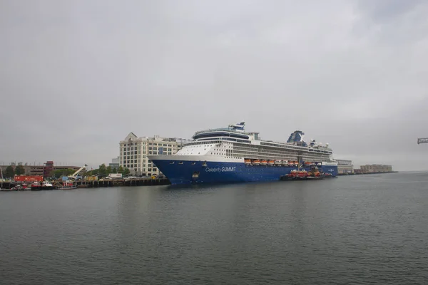 Celebrity Summit Celebrity Cruises Atracado Dia Nebuloso Boston Cruise Port — Fotografia de Stock