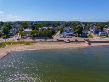 Wollaston Sahili hava manzarası ve Quincy Sahil Yolu Wollaston, Massachusetts MA, ABD 'nin Quincy Körfezi' ndeki plajın yanında.. 