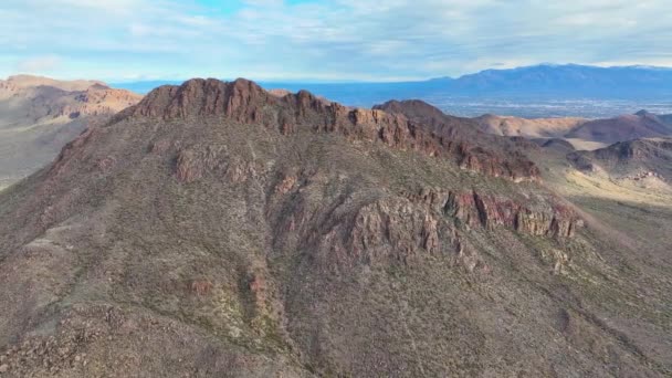 Szczyt Golden Gate Mountain Górach Tucson Panoramą Pustyni Sonoran Pobliżu — Wideo stockowe