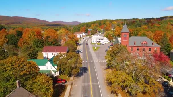 Alton Historic Town Center Aerial View Fall Including Monument Square — Stockvideo