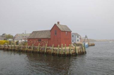 Motif 1, 1840 yılında Rockport, Massachusetts MA, ABD 'de inşa edilen bir balıkçı kulübesi. Bu bina, New England deniz yaşamının en ünlü sembolüdür..