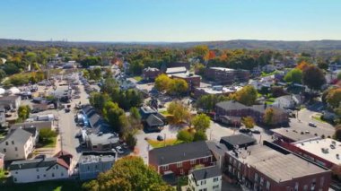 Woburn 'un ilk Cemaat Kilisesi tarihi Woburn şehir merkezindeki 322 Main Street, Massachusetts MA, ABD. 
