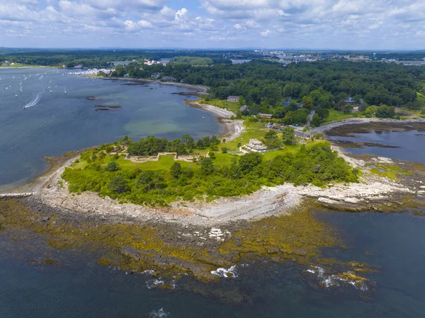 Fort Stark Eyalet Tarihi Sitesi 'nin havadan görüntüsü, Piscataqua Nehri' nin ağzında New Hampshire NH, ABD 'deki Atlantik Okyanusu' na kadar uzanır.. 