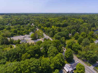Güney Hamilton ve Hamilton, Massachusetts MA, ABD 'deki Bay Road' daki kırsal manzara manzarası.. 