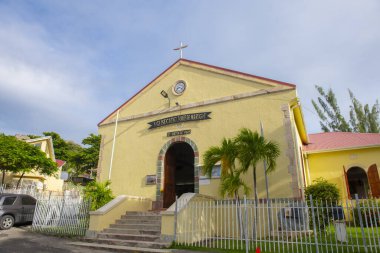 Marigot Katolik Kilisesi (Fransızca: Eglise Saint-Martin de Tours) tarihi şehir merkezi Marigot 'da, Saint Martin' in Fransız Kollektifi. 