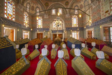 Sultan I. Ahmet, tarihi İstanbul ilinin Sultanahmet ilçesindeki Mavi Cami Din Kompleksi 'nde (kulliye) mezar yaptı. Tarihi İstanbul UNESCO 'nun Dünya Mirası Bölgesi. 