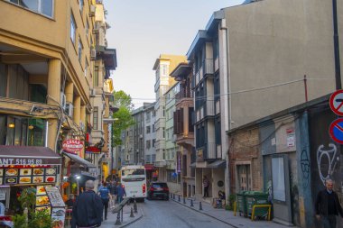 Türkiye 'nin tarihi İstanbul kenti Sultanahmet' te Peykhane Caddesi 'ndeki tarihi bina. İstanbul 'un Tarihi Alanları Dünya Mirası Alanı.