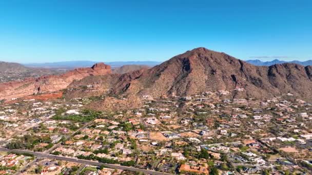 Camelback Mountain Aerial View City Phoenix Arizona Usa — Stock Video