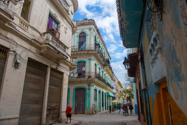 Historiska Byggnader Calle Muralla Street Calle Cuba Street Old Havana Stockbild