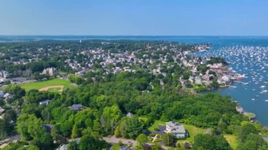 Devereux Beach, Ocean Avenue ve Marblehead Neck hava manzaralı Marblehead, Massachusetts MA, ABD. 