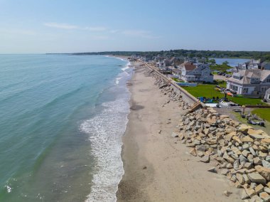 Kuzey Scitate Sahili 'ndeki rıhtım evleri yaz mevsiminde Scituate, Norfolk County, Massachusetts MA, ABD. 