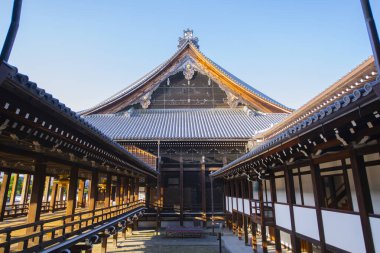 Goeido, Nishi Hongan Ji Tapınağı Kurucu Salonu. Bu tapınak, UNESCO 'nun Dünya Mirası Alanı Antik Kyoto Tarihi Anıtları' na ait tarihi Kyoto kentinde bir Budist tapınağıdır..