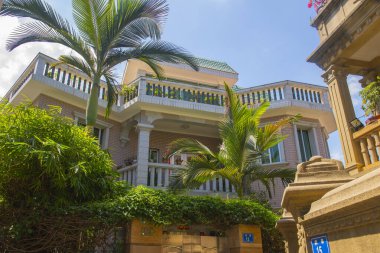 Gulangyu ya da Kulangsu Adası, Siming Bölgesi, Xiamen Şehri, Fujian Eyaleti, Çin 'deki tarihi sömürge binası. Kulangsu, Uluslararası Tarih Yerleşkesi UNESCO 'nun Dünya Mirası Alanıdır..