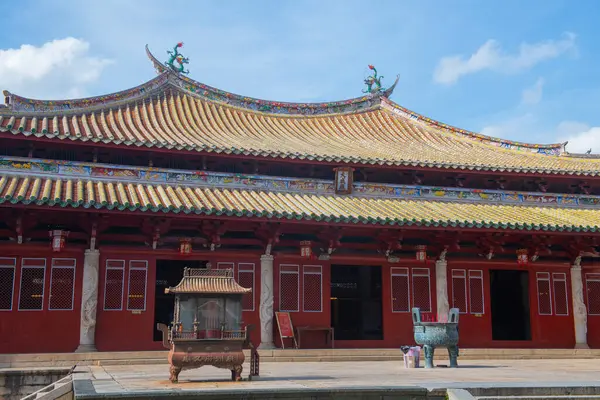 stock image Dacheng Palace Hall of Quanzhou Confucian Temple in Licheng District in historic city center of Quanzhou, Fujian Province, China. Confucian Temple a UNESCO World Heritage Site. 