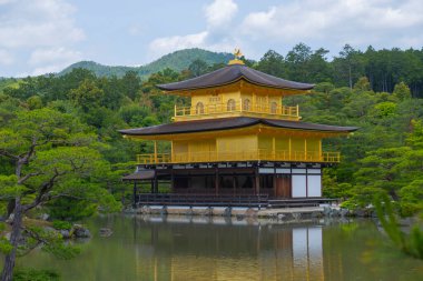Kinkaku Ji Tapınağı (Japonca: 