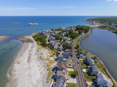 Straits Pond ve Hull sahili hava manzarası Atlantik Bulvarı yakınlarındaki Hull, Massachusetts MA, ABD. 
