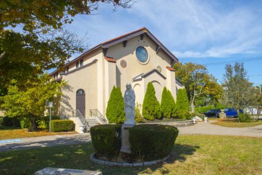 208 Samoset Bulvarı 'ndaki Varsayım Kilisesi' nden Aziz Mary Hull kasabasındaki Allerton Bulvarı, Massachusetts MA, ABD. 