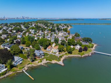 Boston Back Bay ve Finans Bölgesi 'nin arka planındaki hava manzarası Quincy, Massachusetts MA, ABD' den.. 