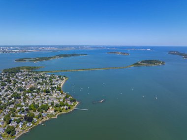 Quincy Bay, Massachusetts MA, ABD 'deki Boston Harbor Adaları Ulusal Parkı' nda Ay Adası ve Thompson Adası ile hava manzarası. 