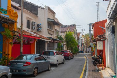 Malezya 'nın tarihi şehir merkezi Melaka' daki Jalan Tukang Besi Caddesi 'ndeki tarihi binalar. Malacca Boğazı 'nın tarihi şehirleri UNESCO' nun Dünya Mirası Alanıdır..